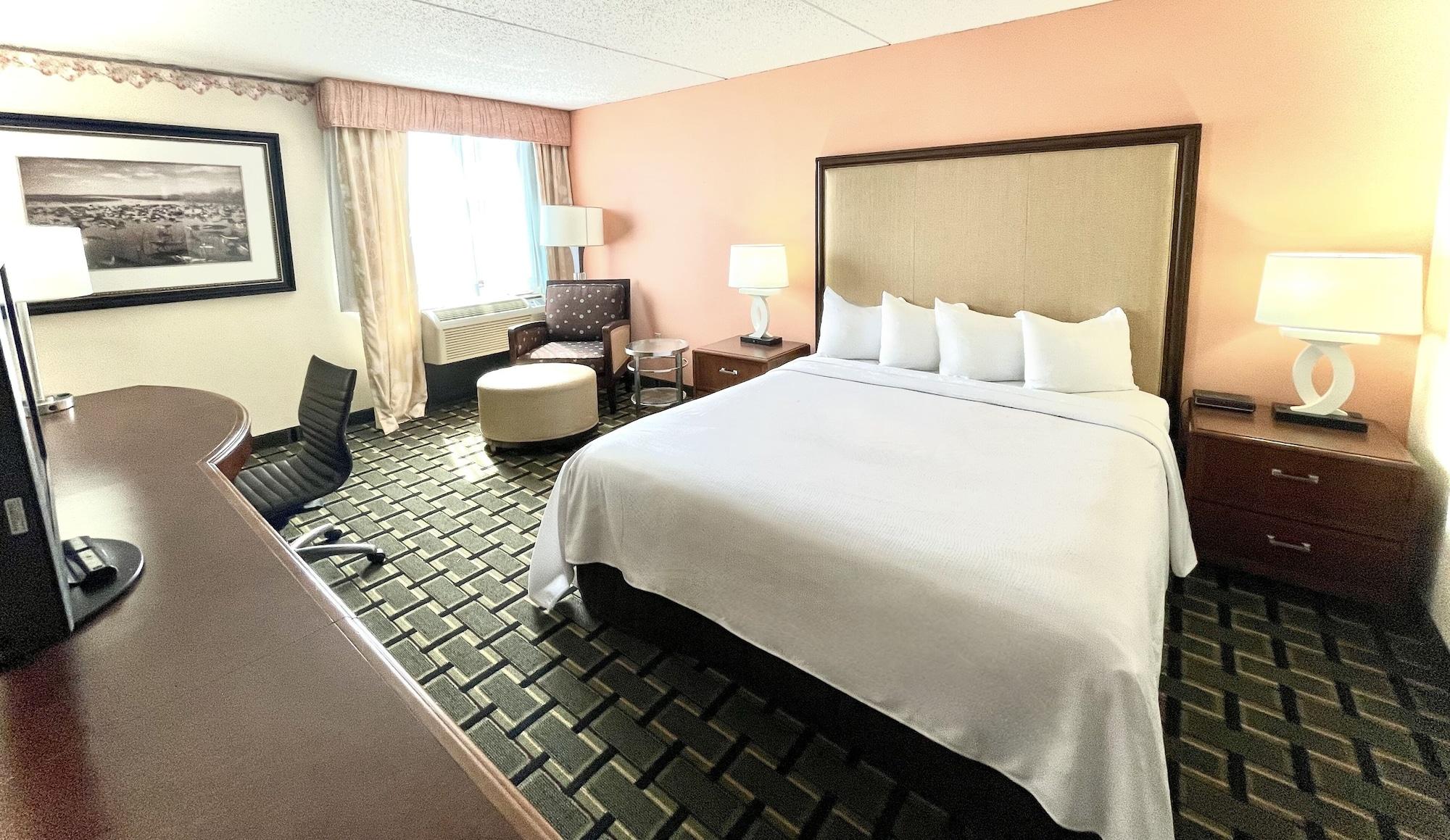 Fairbridge Hotel Cleveland East Wickliffe Bagian luar foto