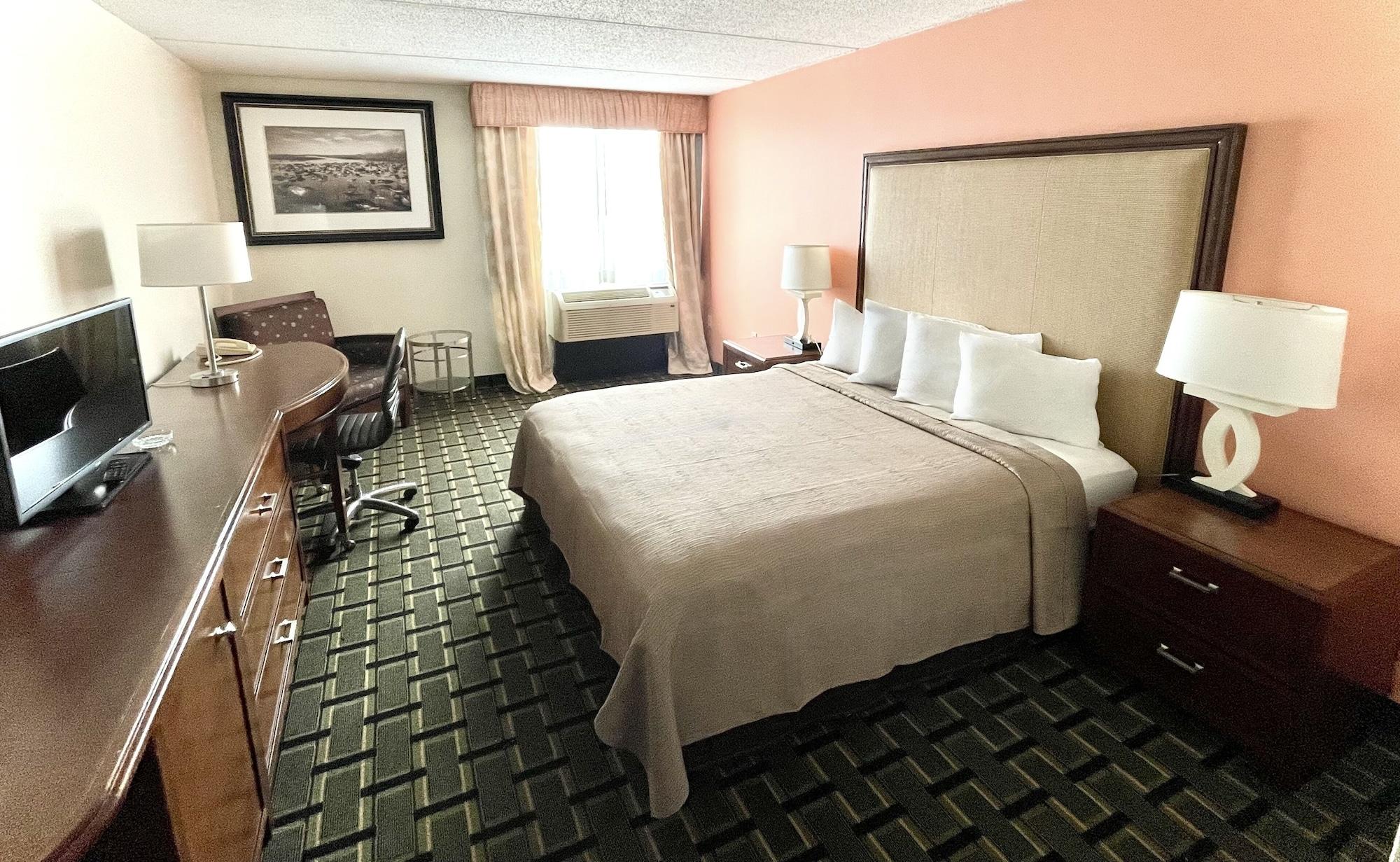 Fairbridge Hotel Cleveland East Wickliffe Bagian luar foto